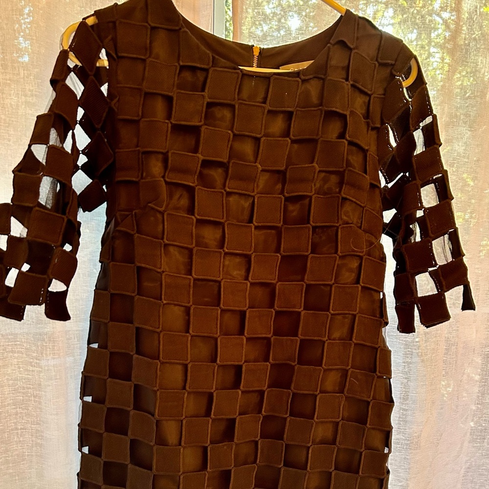 Gracia structured mini - looks amazingly on! Size S
